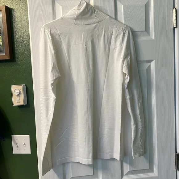 Athleta Flurry Blizzard Rib Turtleneck - Picture 5 of 5